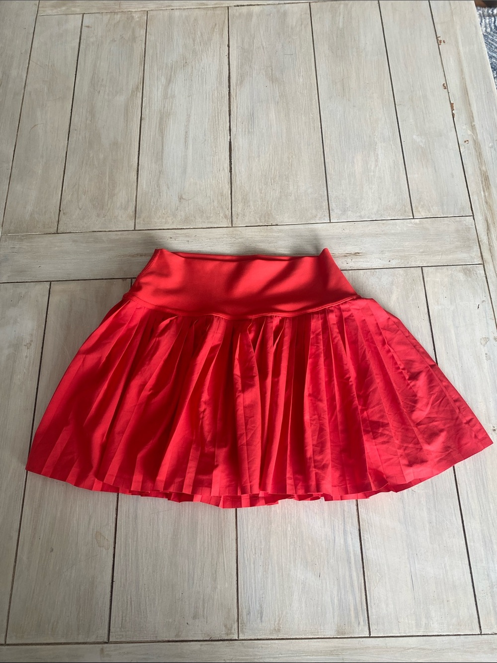 Alo Yoga Grand Slam Red Pleated Tennis Skirt Small - Picture 3 of 7